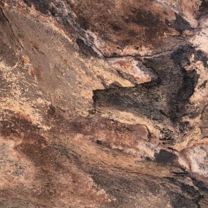 AIR La Wayaka Current Chili